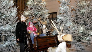 Povodom otvorenja Adventa u Varaždinu upaljeno tisuće lampica