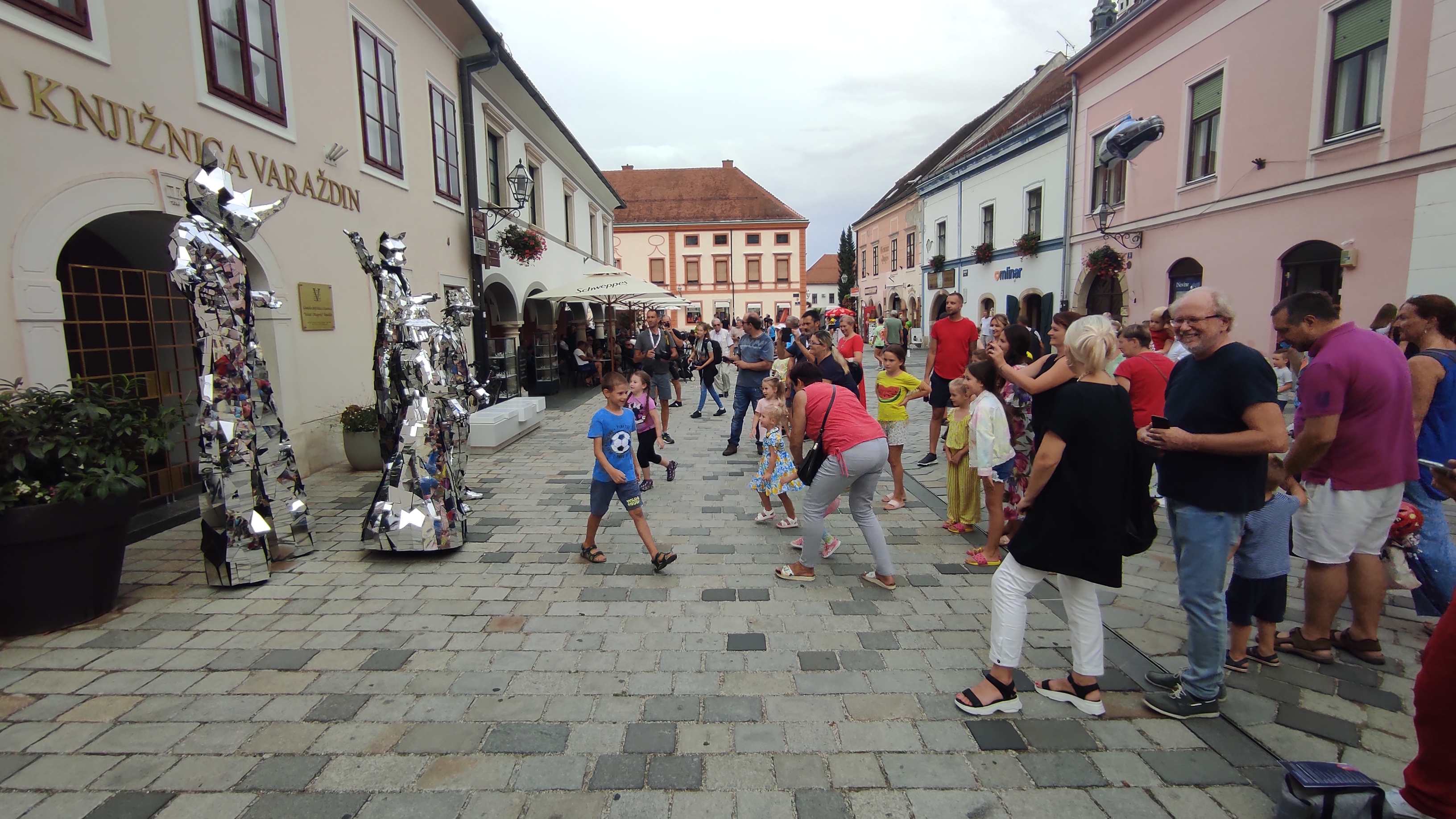 Drom, Drum Attack, Mirror Crew