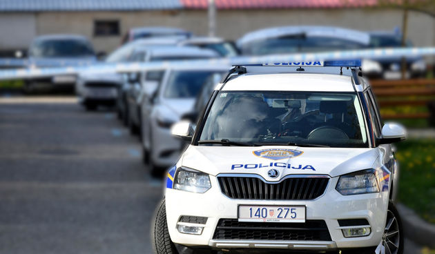 policija policija