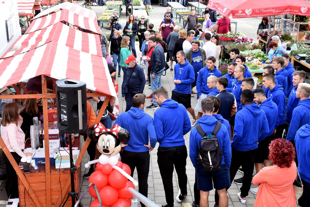 Za Karla – akcija na varaždinskom placu