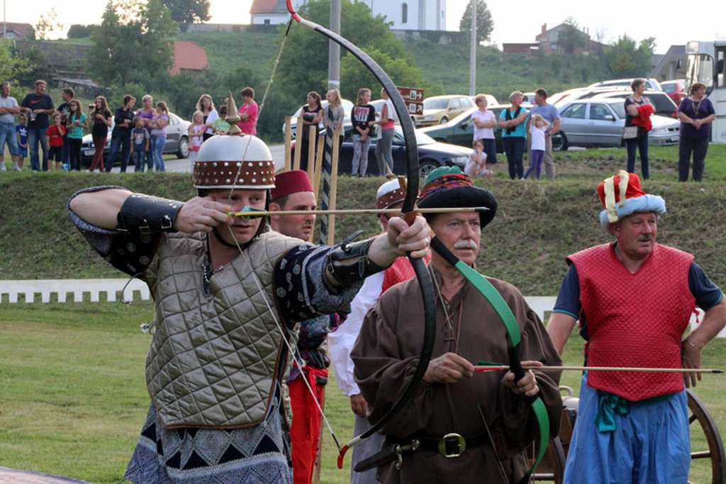 visnjicavitezovi12718458