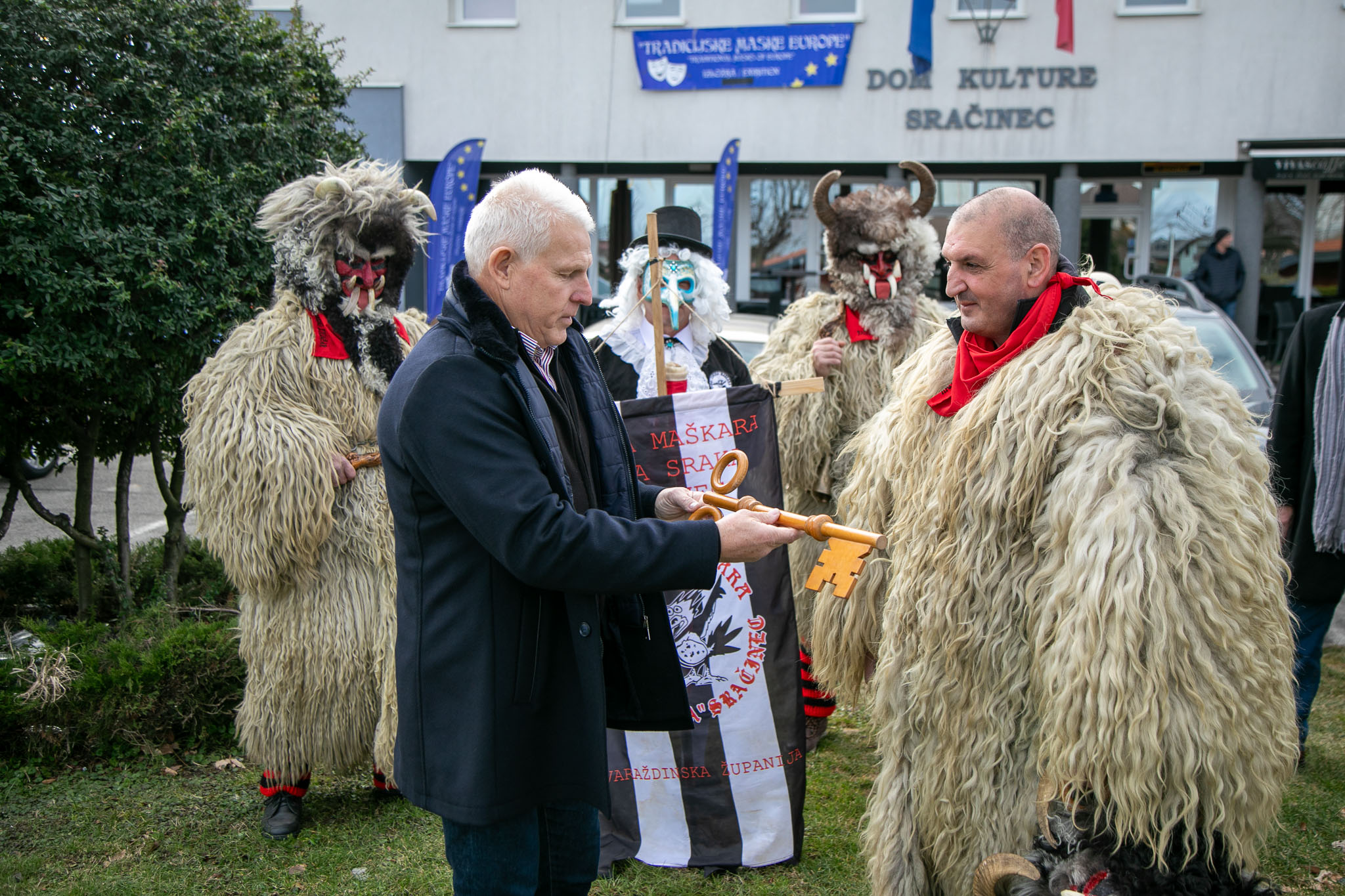 Image 5966049 (auto)