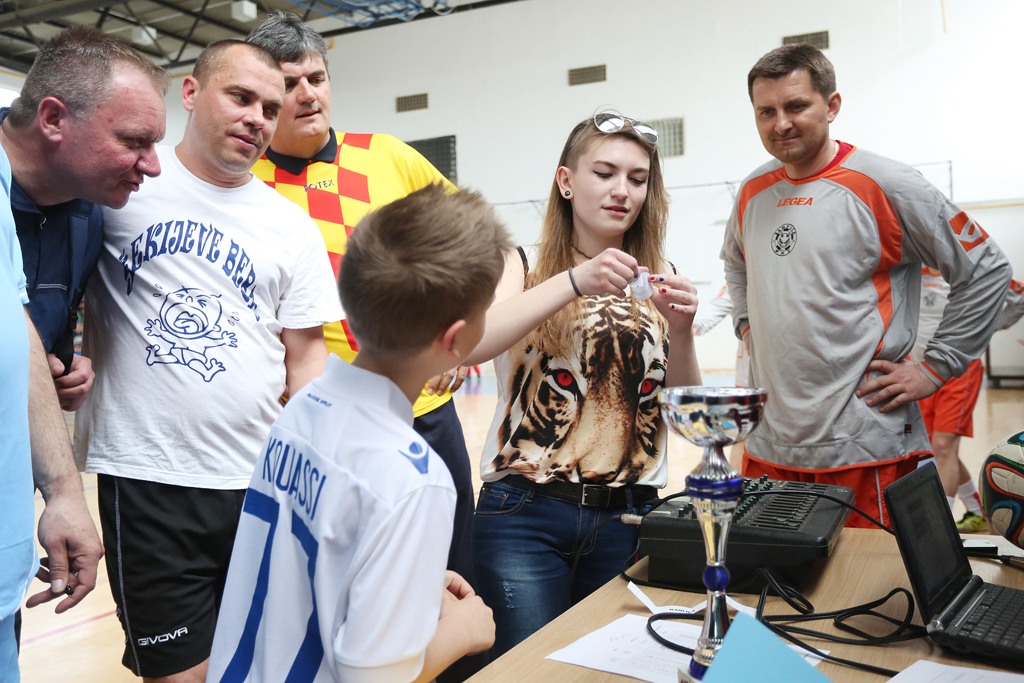 humanitarniturniralansestak1412