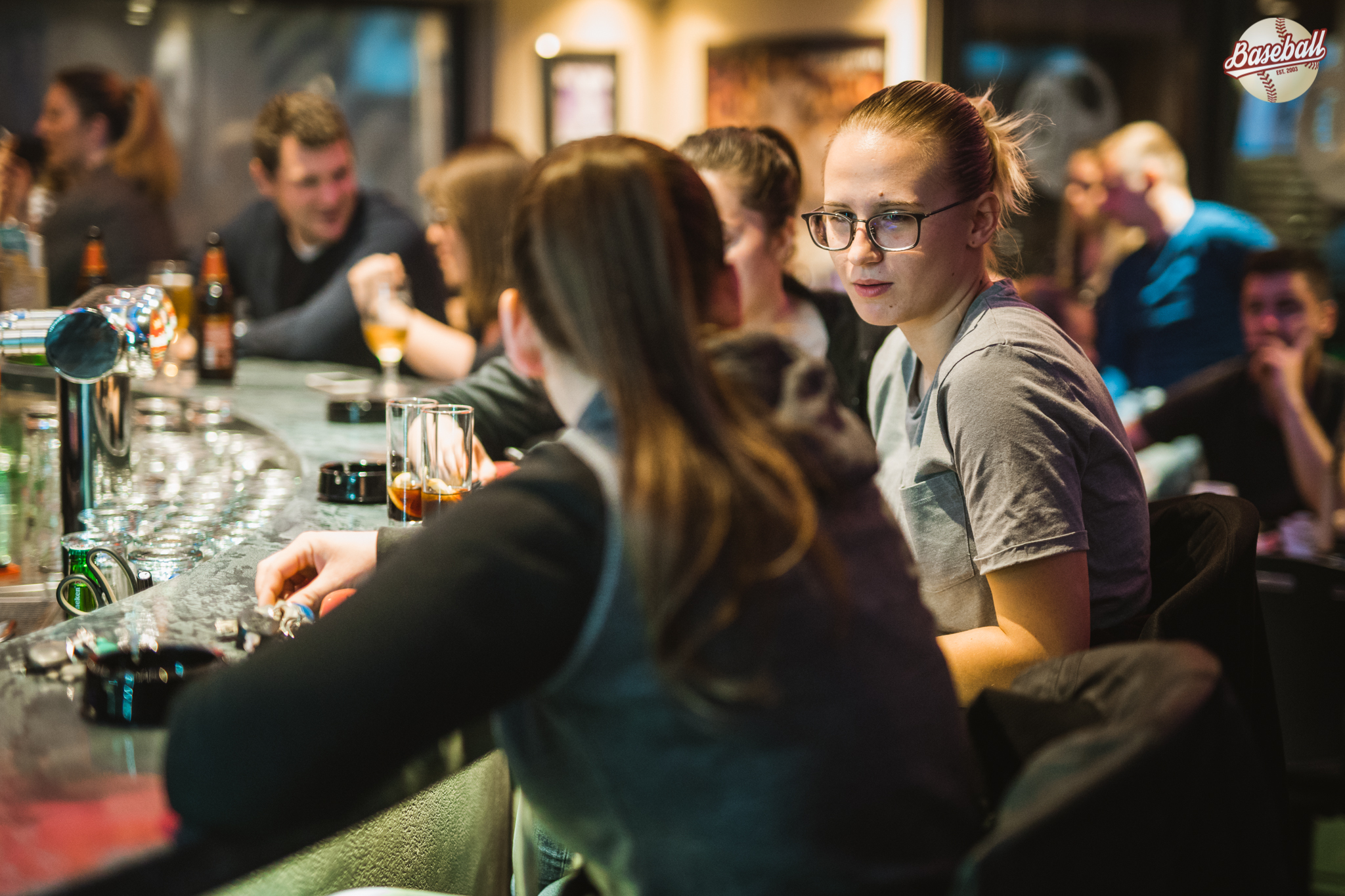 Studio smijeha u Baseball baru Studio smijeha u Baseball baru