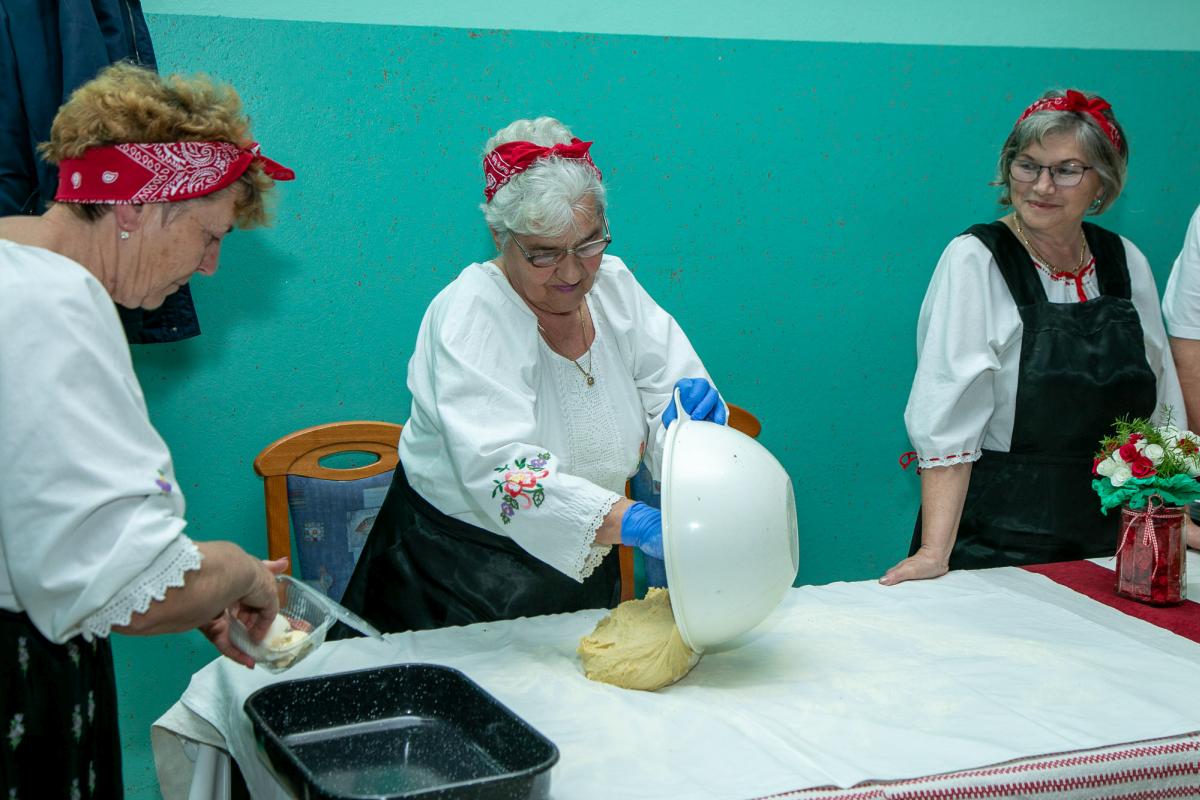 Image 5662605 (auto) Image 5662605 (auto)