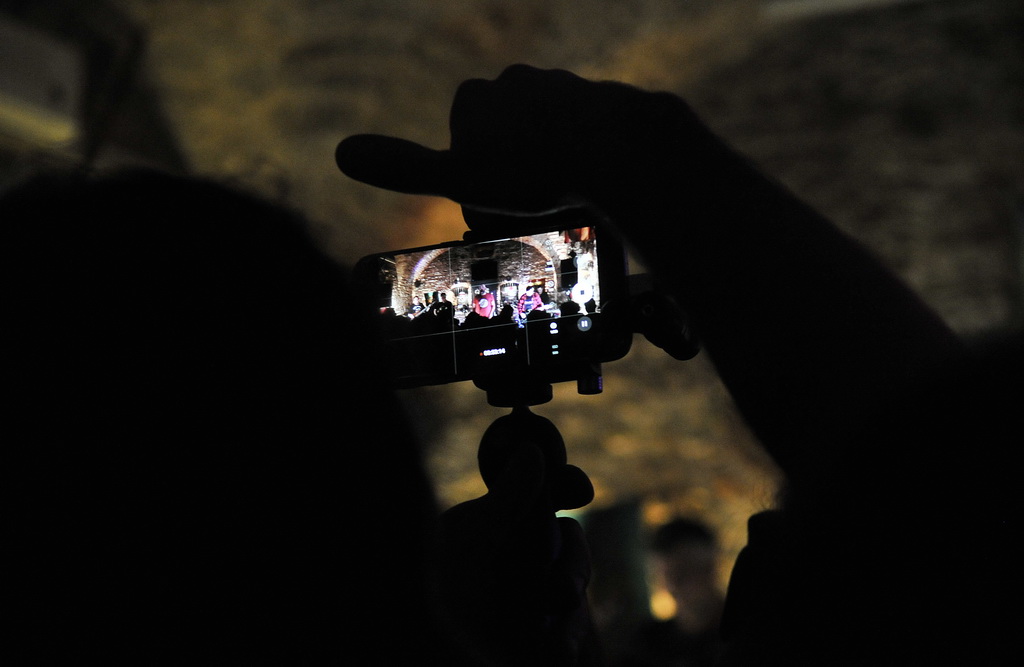 IT’S ONLY ROCK ‘N’ ROLL Band jamIT prodrmao publiku u Medinu škrinji