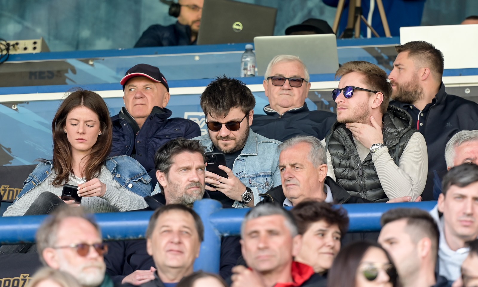 Image 5676575 (auto)