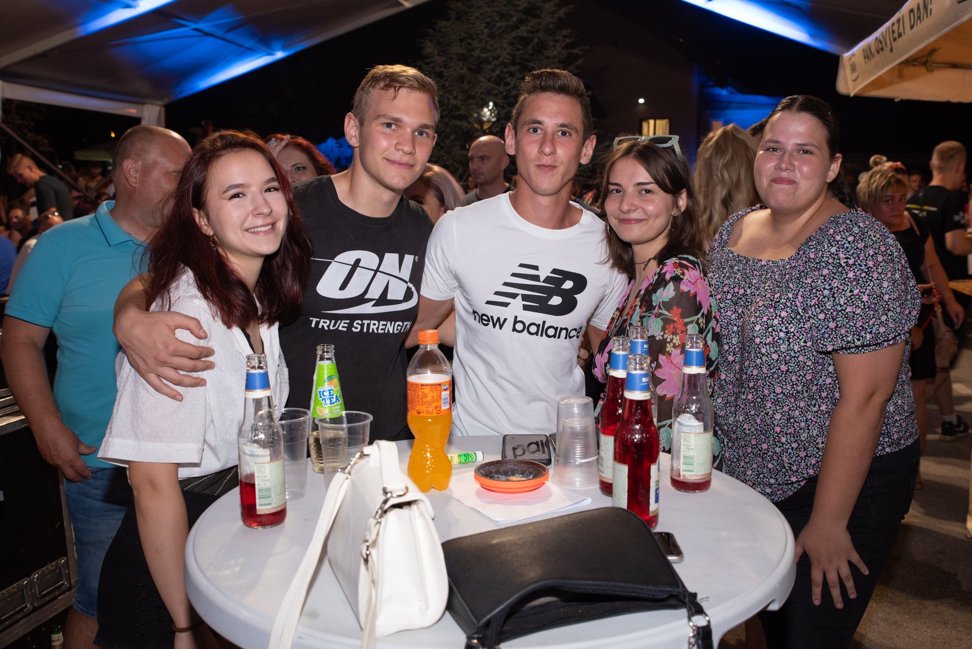 Image 5428786 (auto)