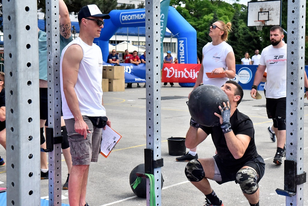 Image 5720349 (auto)