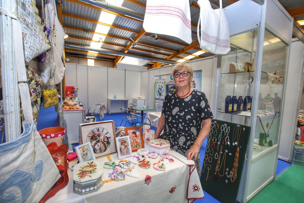 20180615113901img468901175568