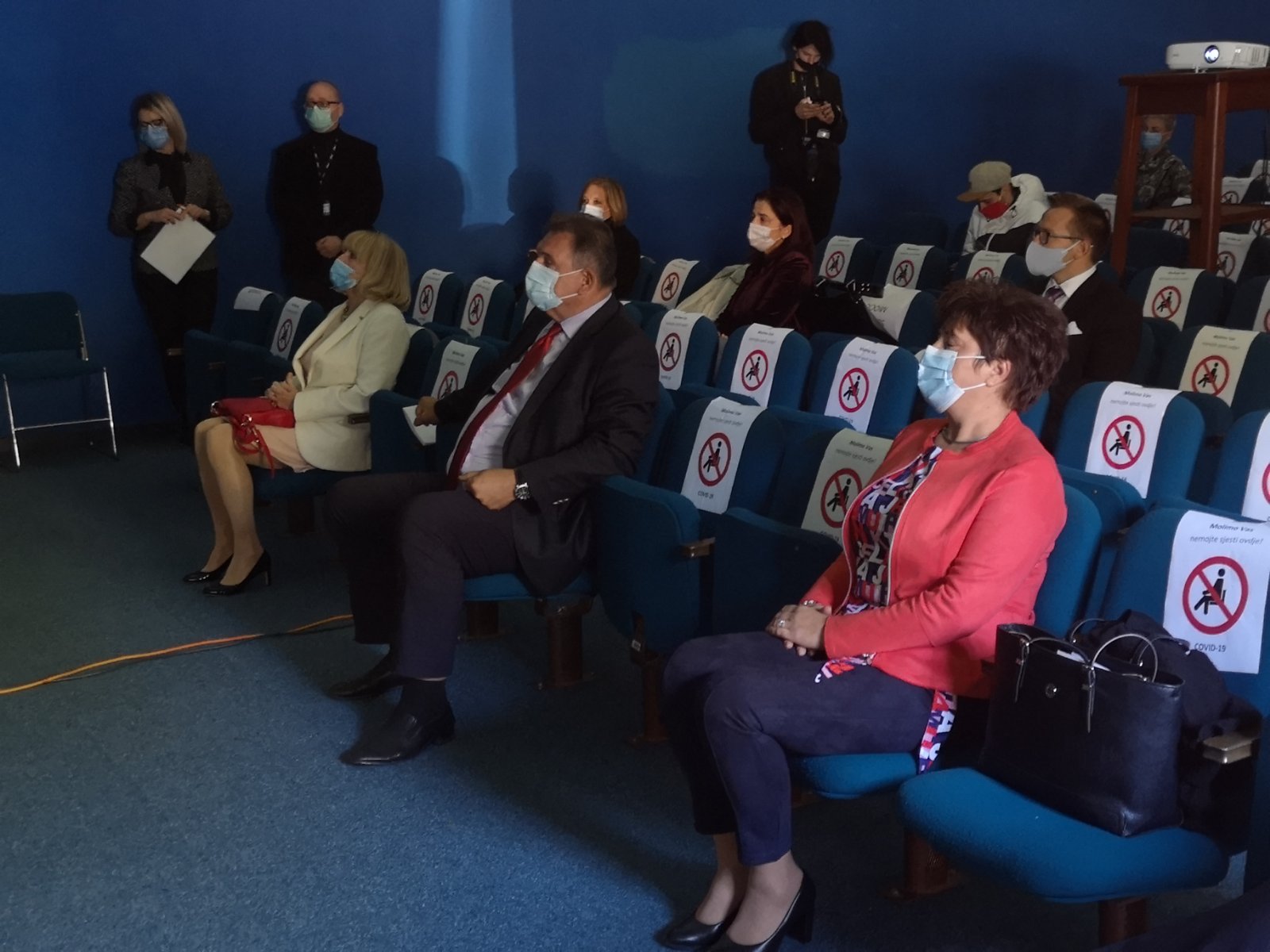 Image 4686508 (auto)