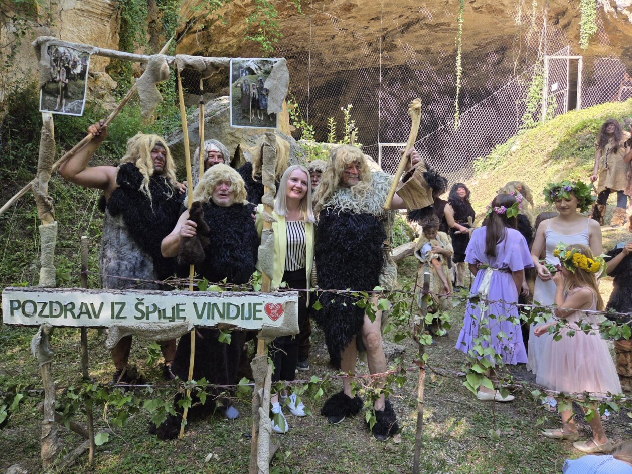 cae7961e-38e3-4c85-981d-276b6139e1d4