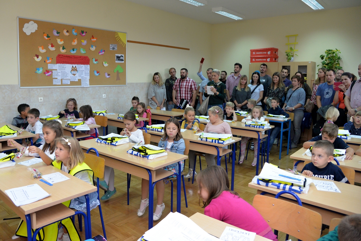 Svečano obilježen prvi dan škole u varaždinskoj Šestoj osnovnoj