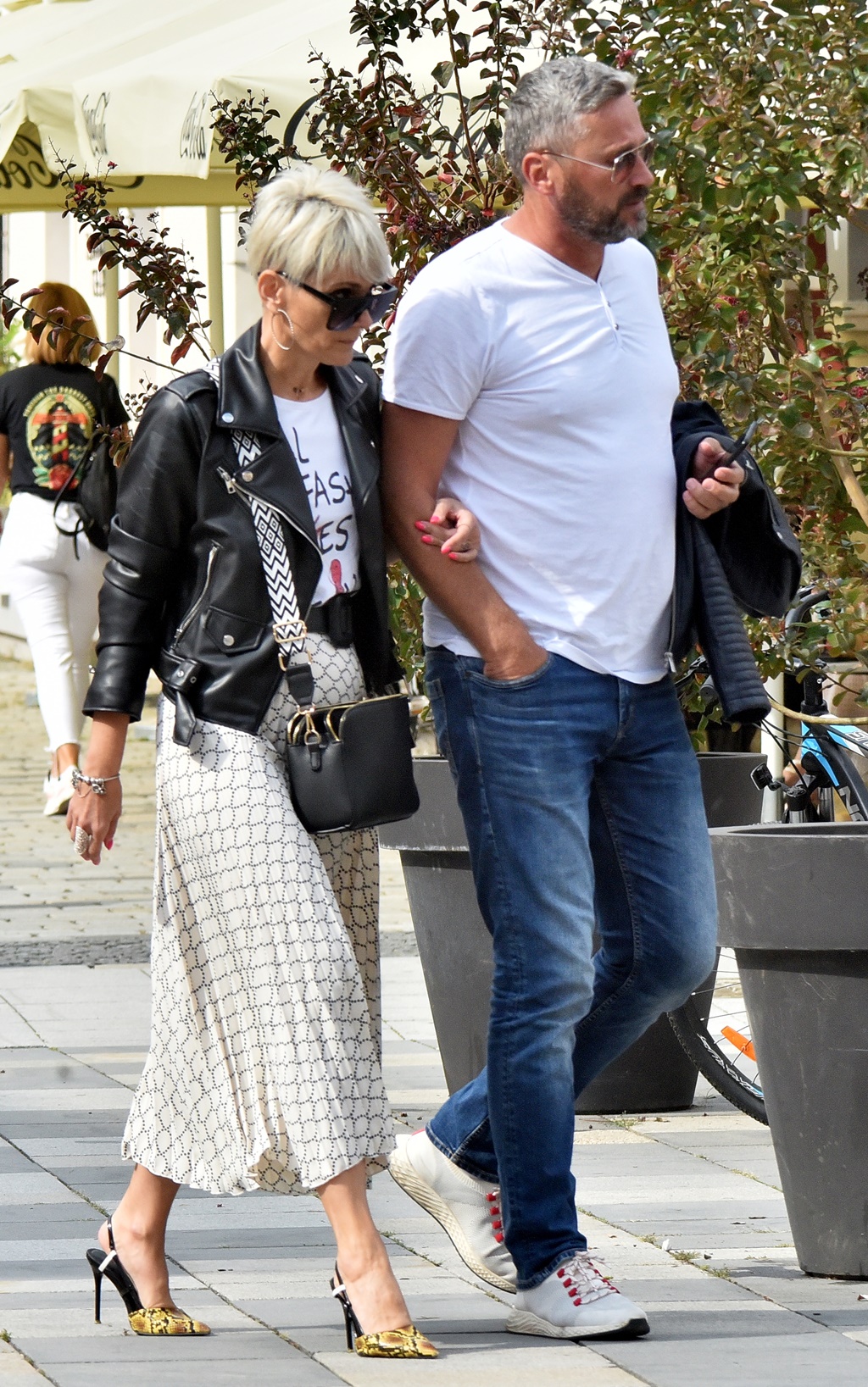 Image 5854143 (auto)