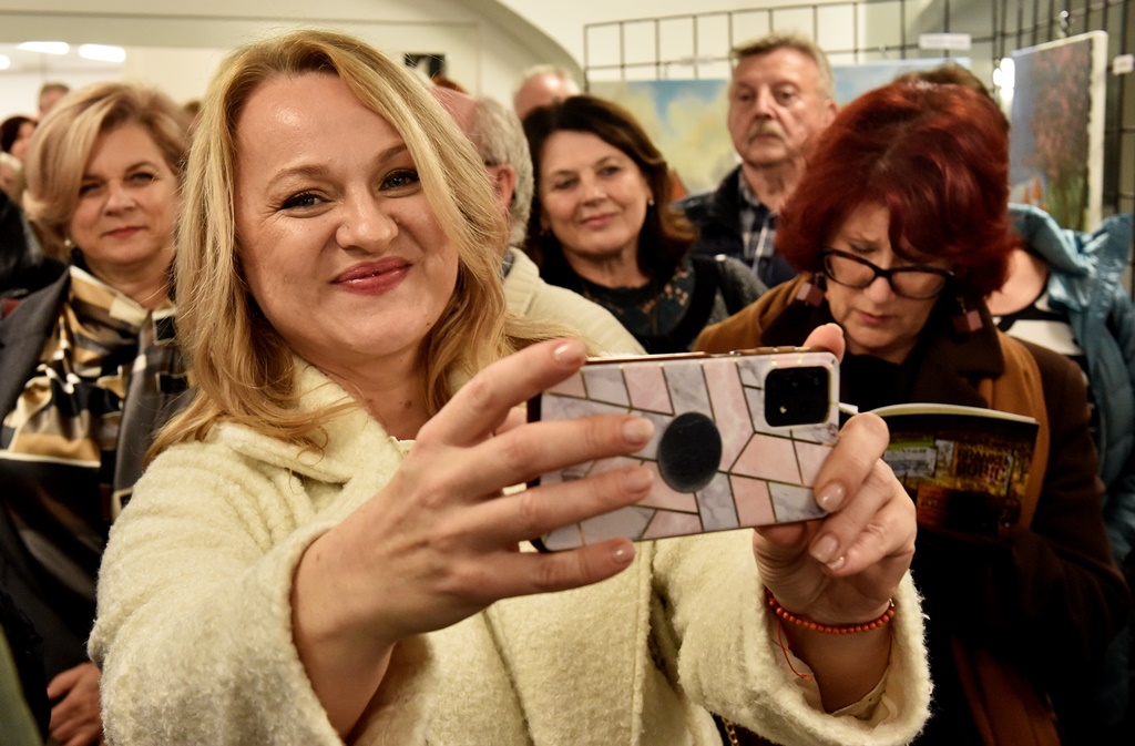 Image 5892919 (auto)