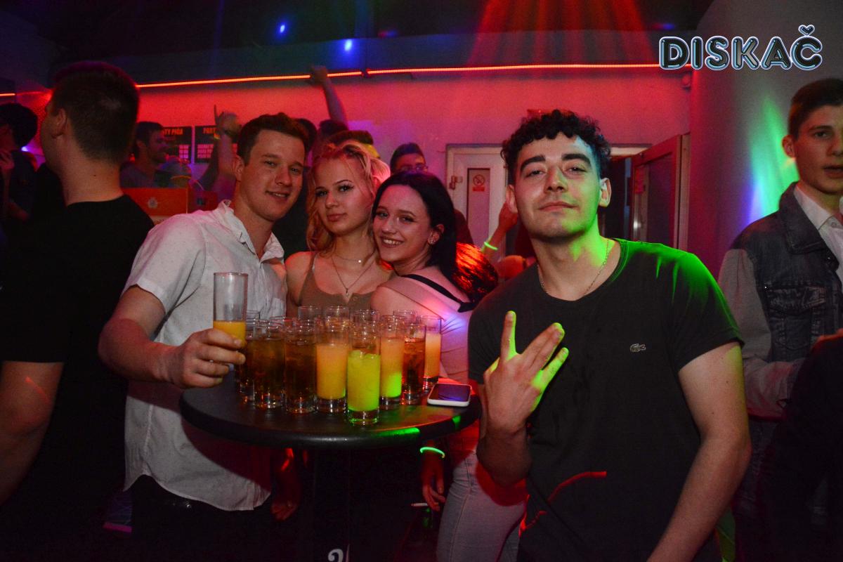 Image 5323058 (auto)