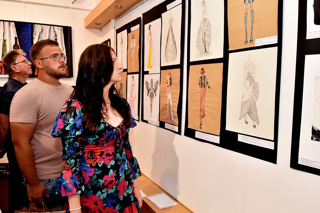 Image 5381666 (auto)