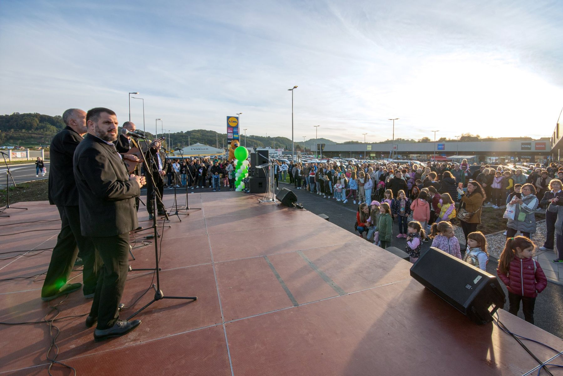 Image 5873371 (auto)