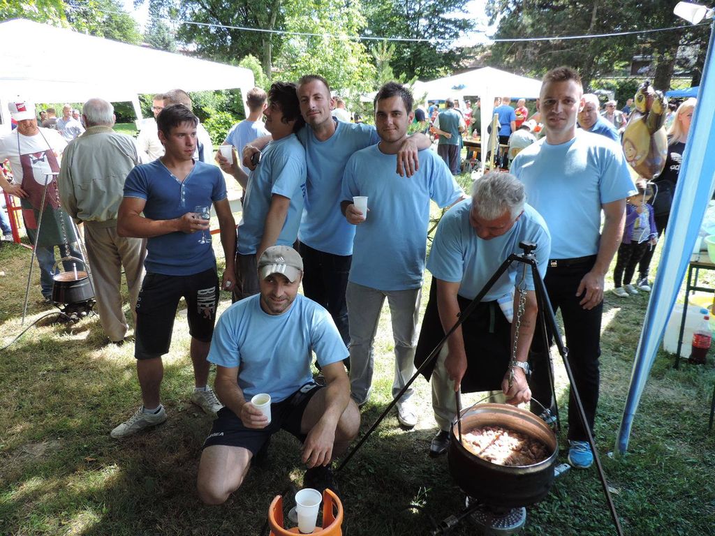 1032098994035677936188886005459