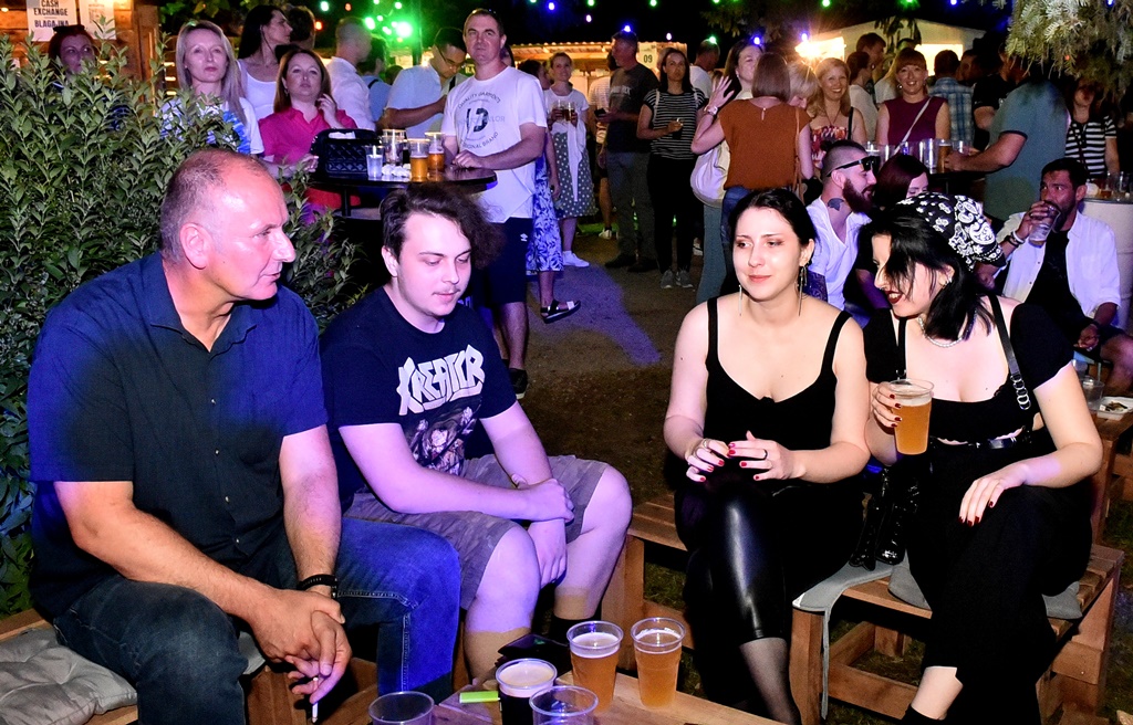 Biergarten 18.6.2022.