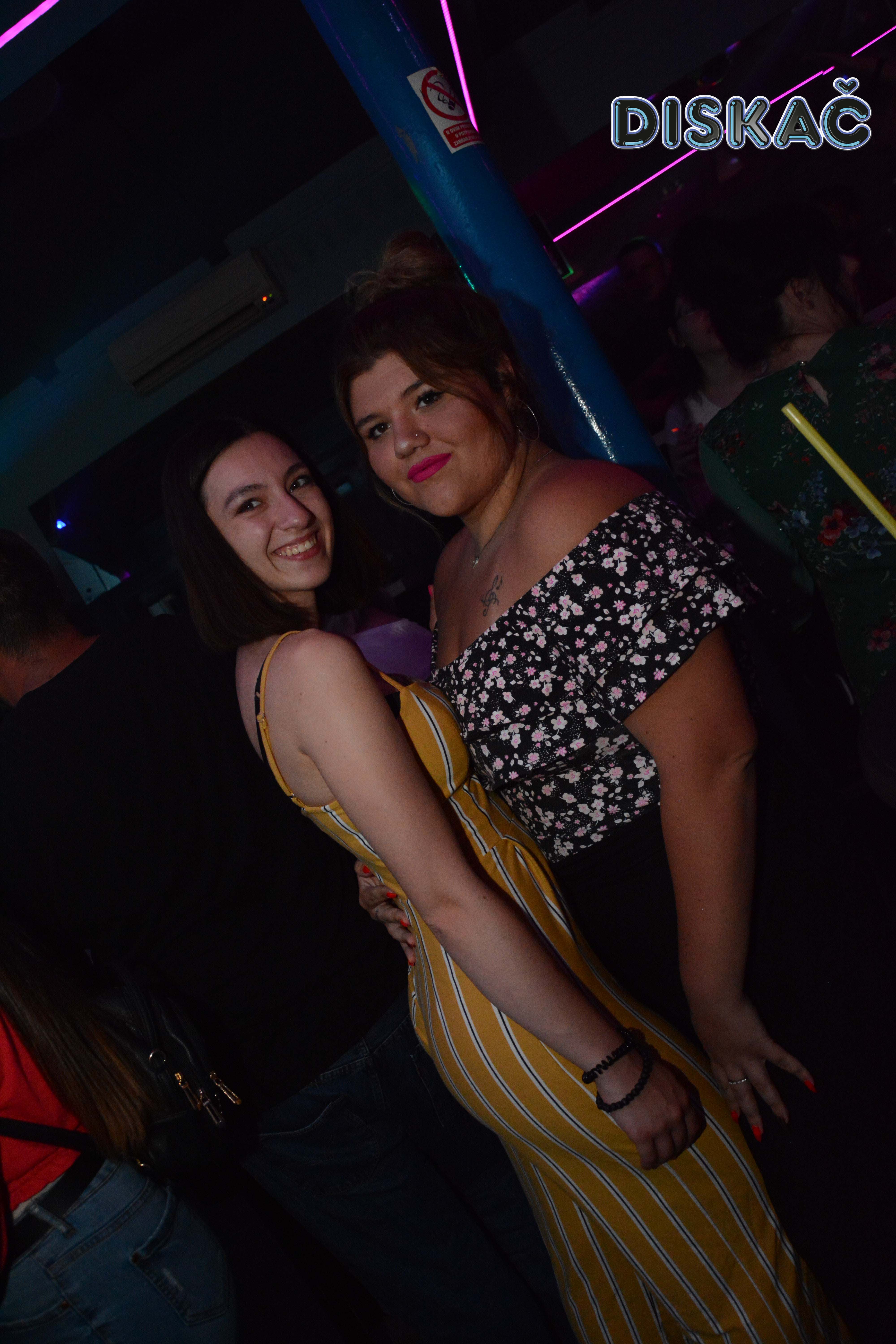 Image 3834437 (auto)