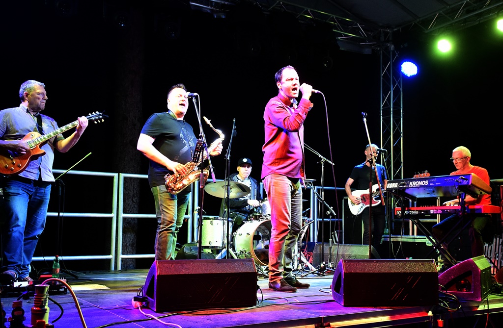 Image 5718259 (auto)