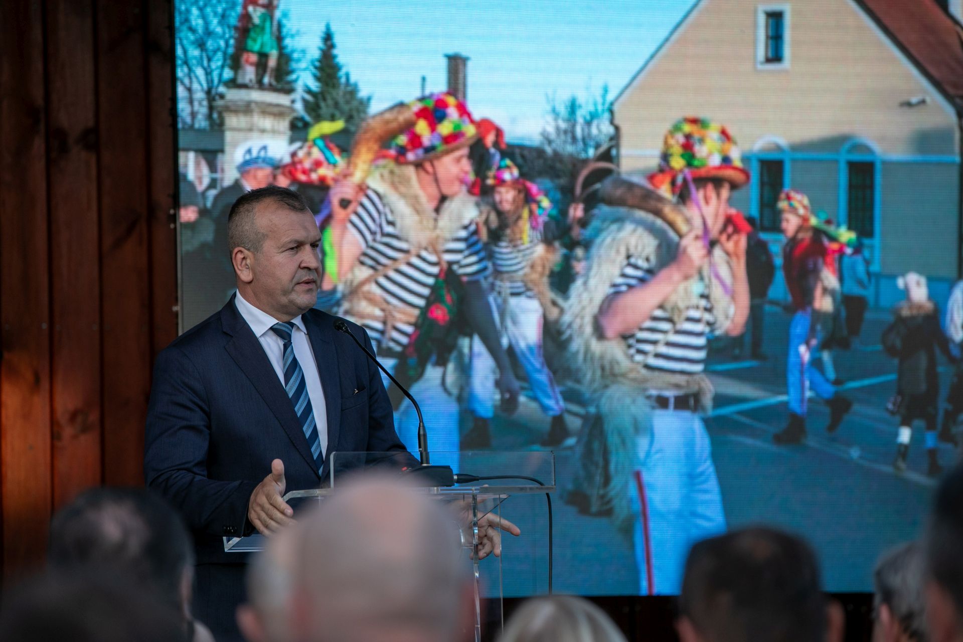 Image 5852183 (auto)