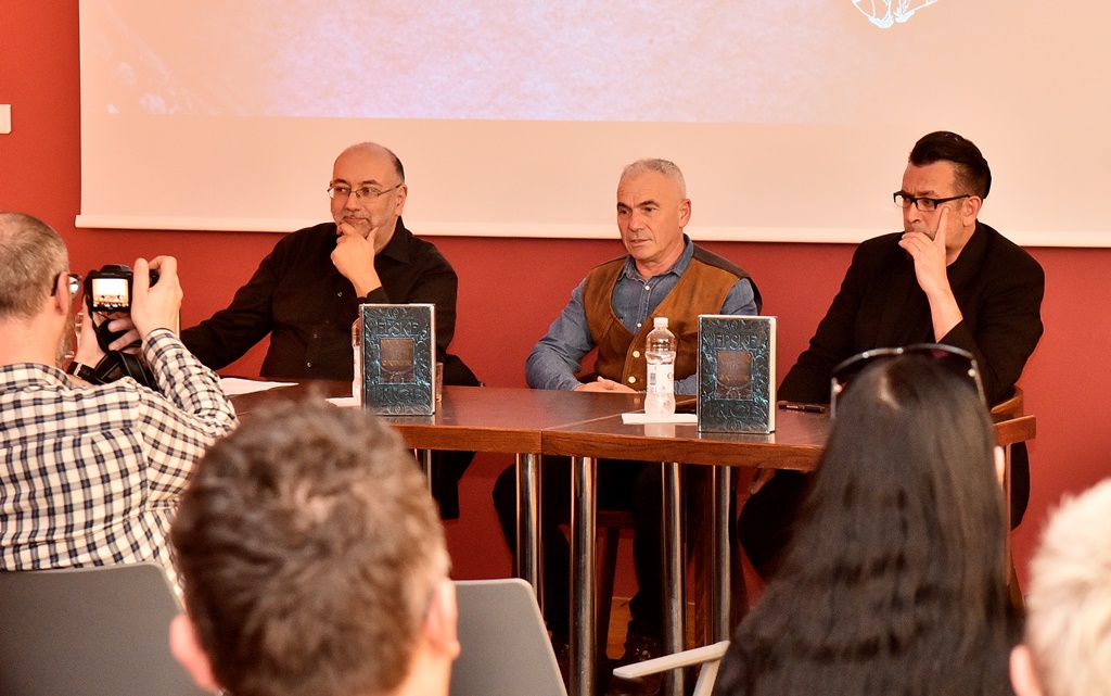 Image 5700137 (auto)