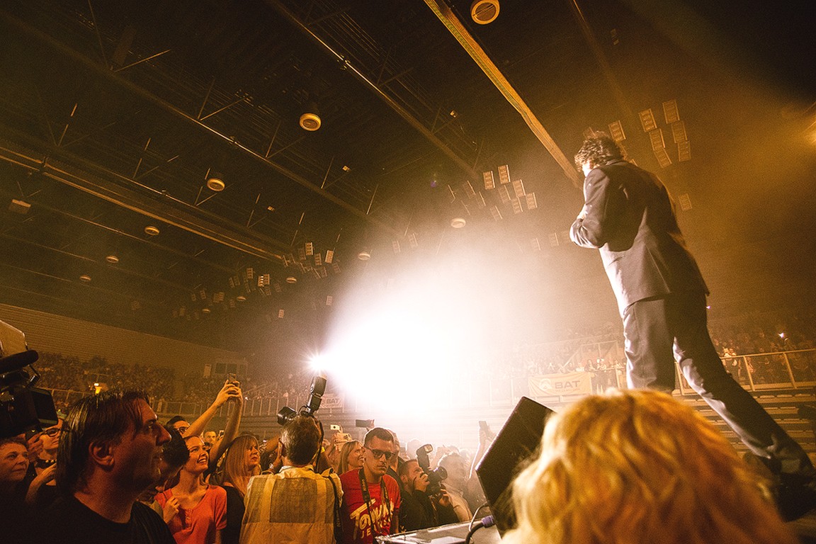 Pogledajte kako je bilo na velikom koncertu Zdravka Čolića u varaždinskoj Areni