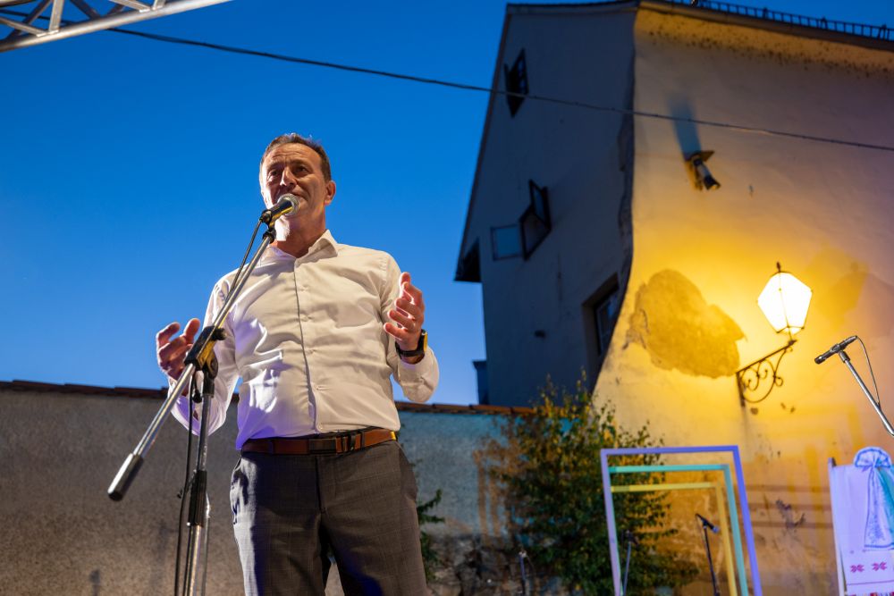 Image 5834333 (auto)