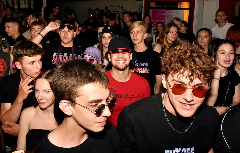 Image 5398872 (auto)