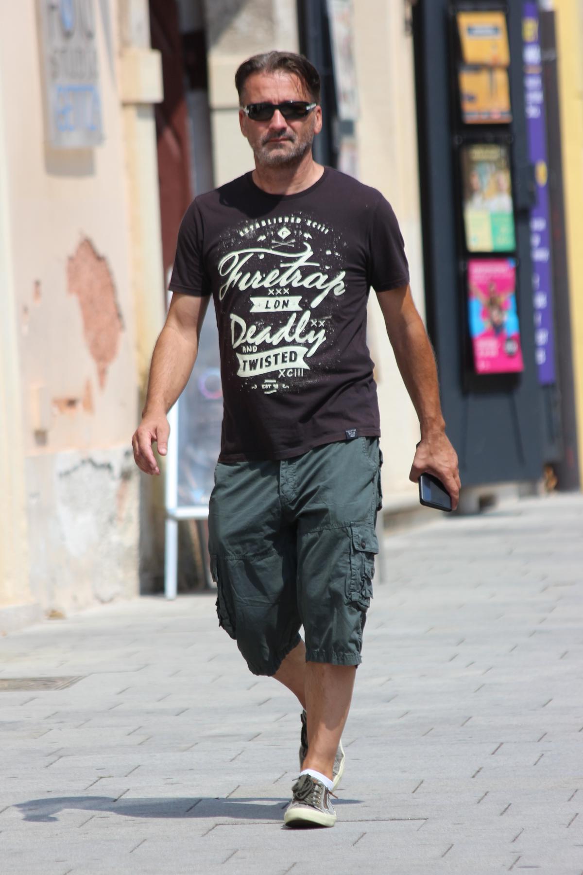 Image 5440472 (auto)