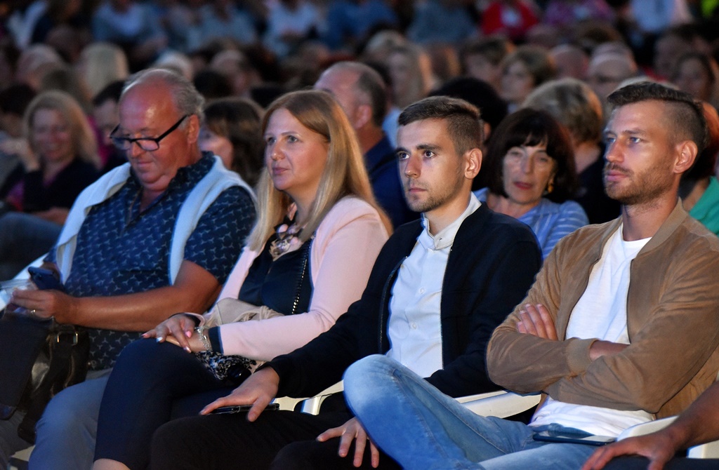 Zorica Kondža, Tedi Spalato