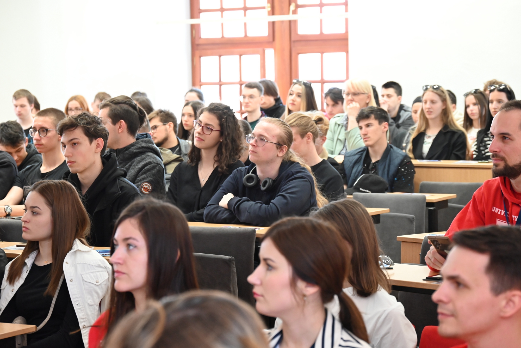 Image 5680149 (auto)