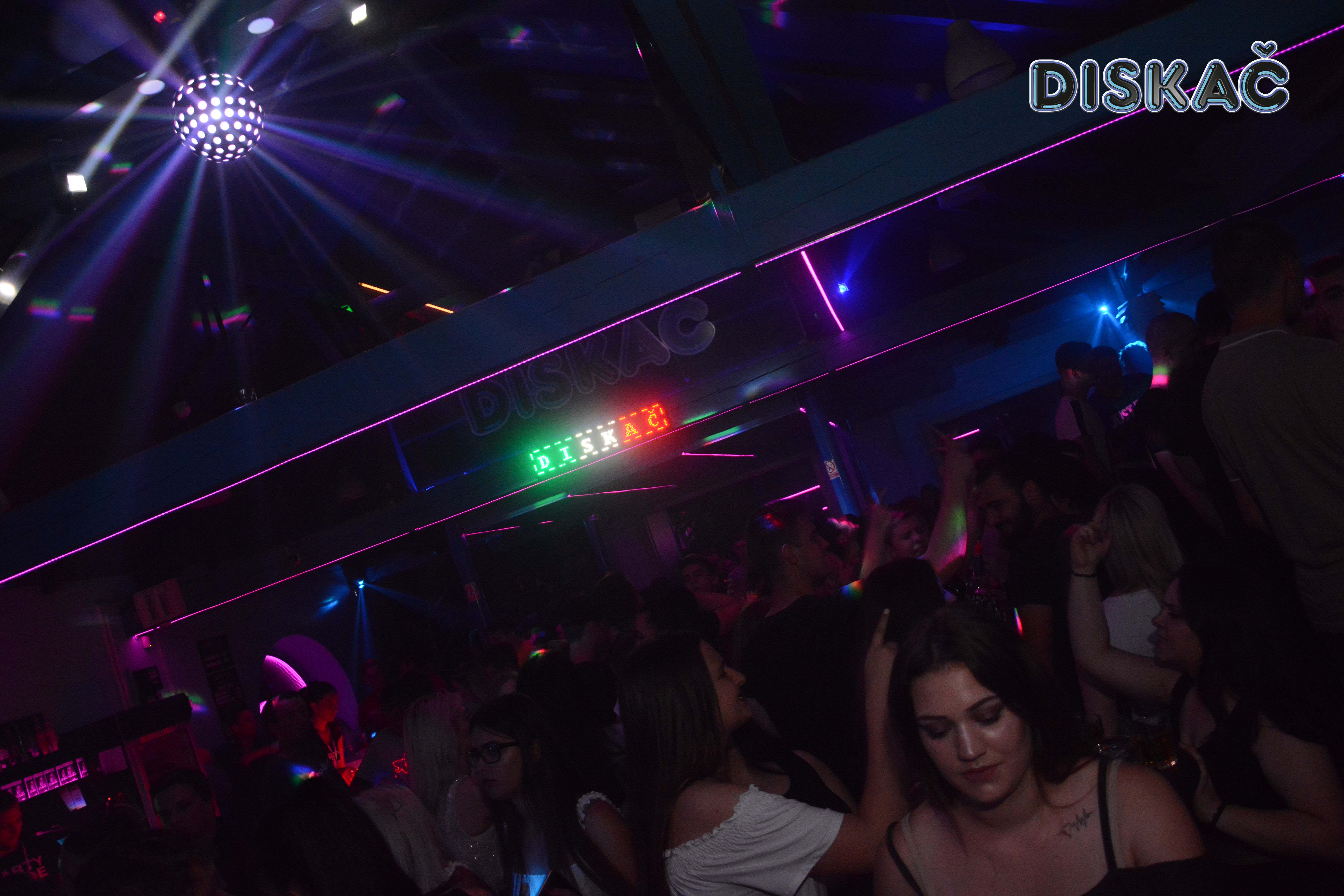 Image 3834457 (auto)