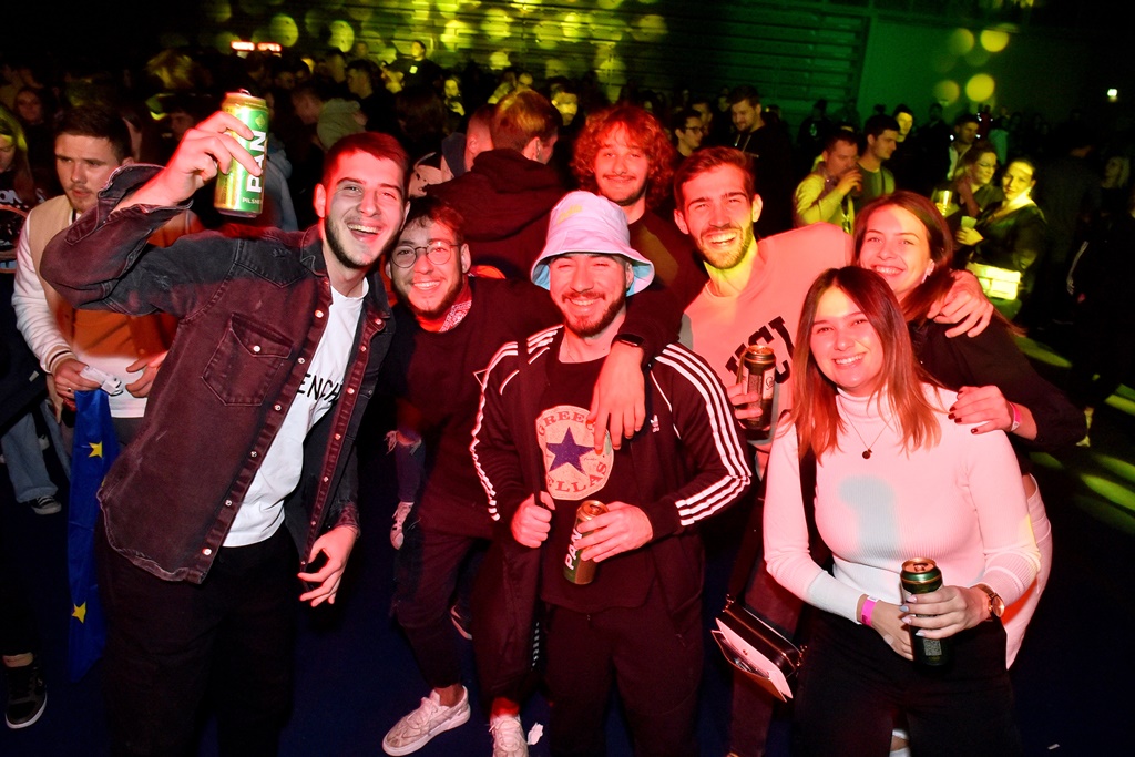 Image 5533734 (auto)