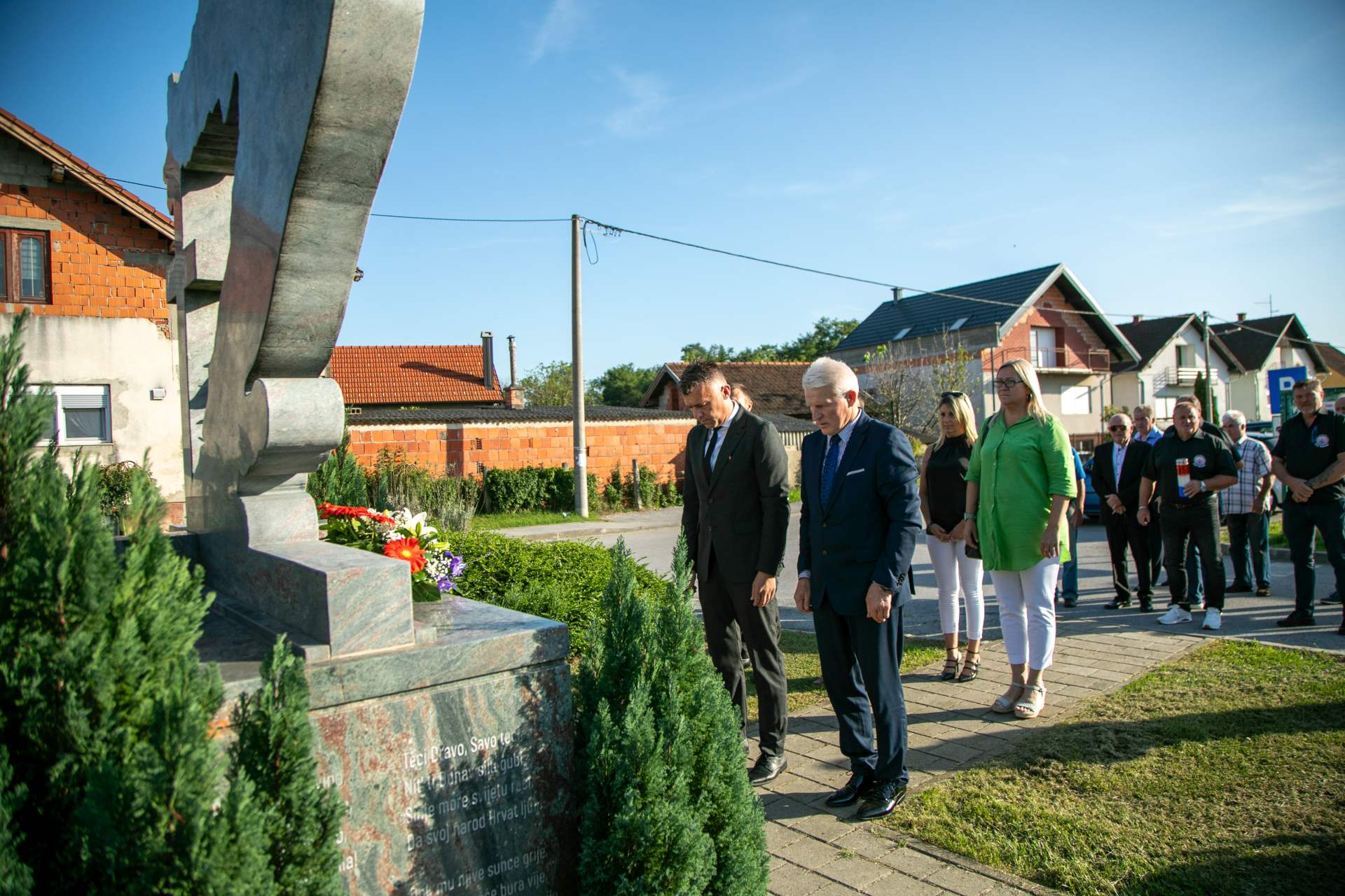 Image 5852105 (auto)