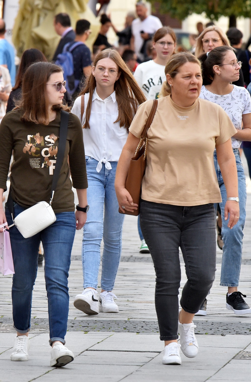 Image 5854125 (auto)