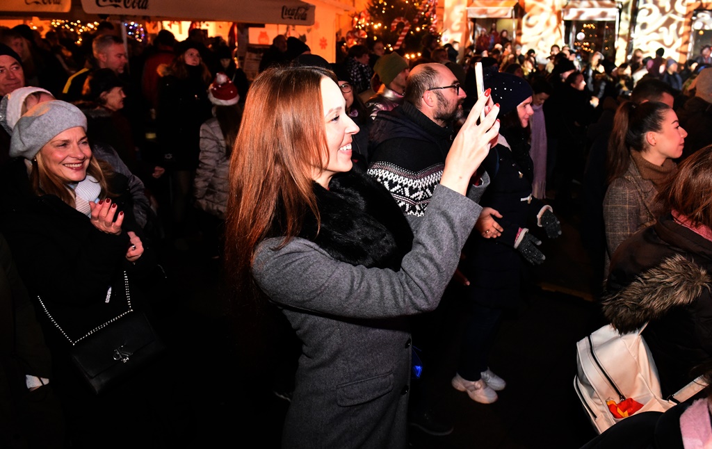 Image 5940779 (auto)