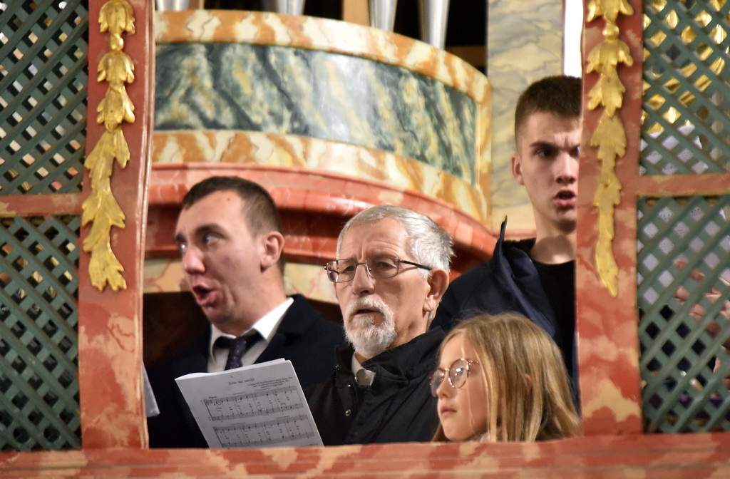 Image 4024645 (auto) Image 4024645 (auto)