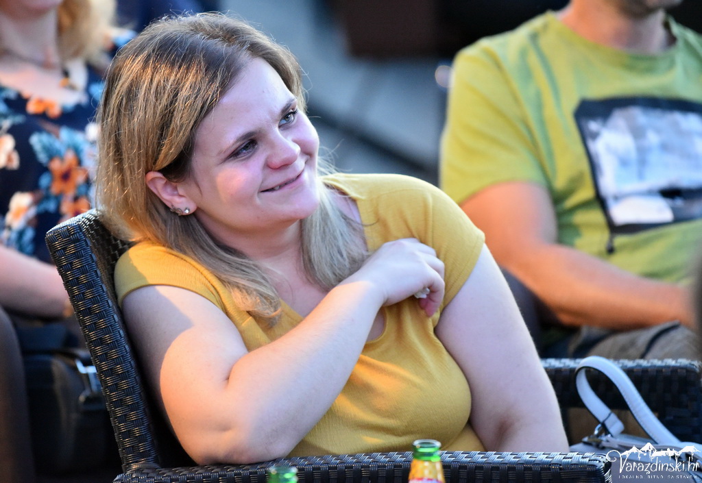 Image 4532216 (auto)