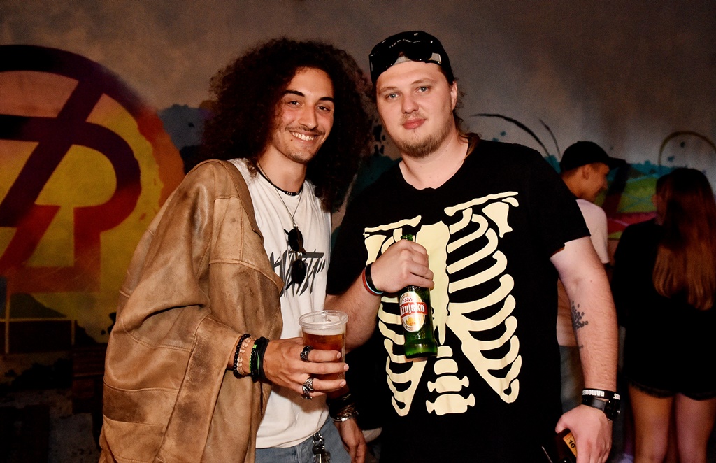 Image 5745401 (auto)