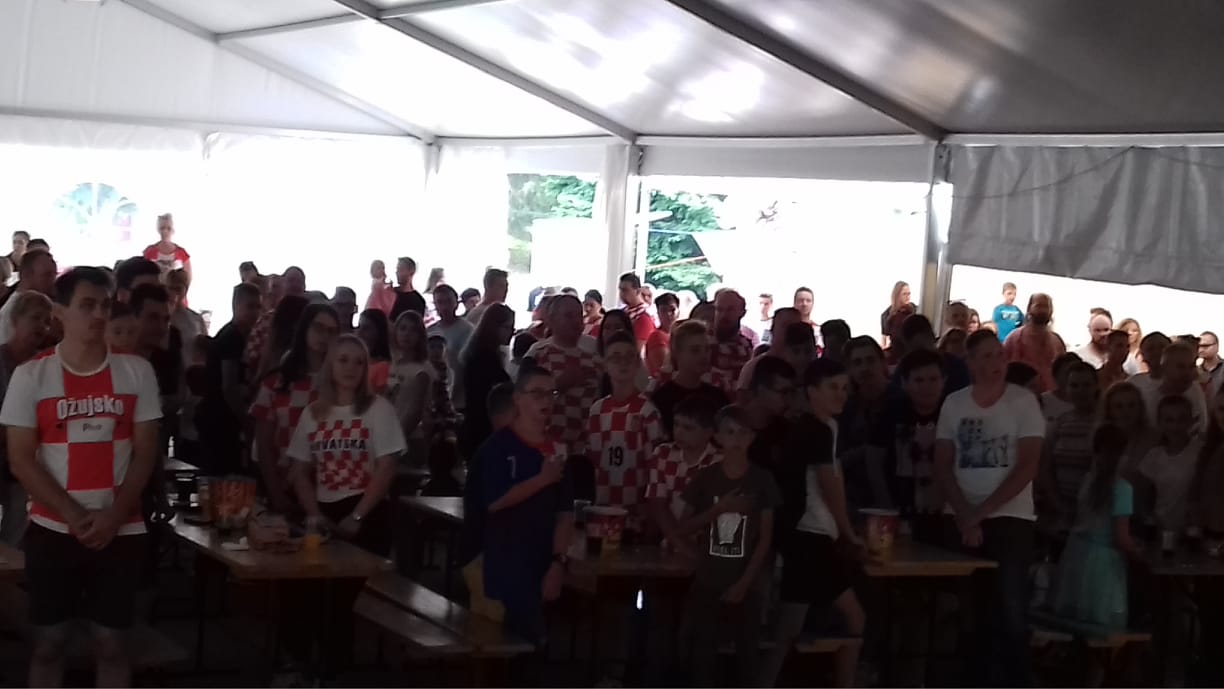 Image 2743791 (auto) Image 2743791 (auto)