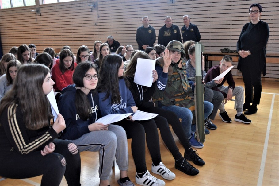 Image 3651237 (auto)