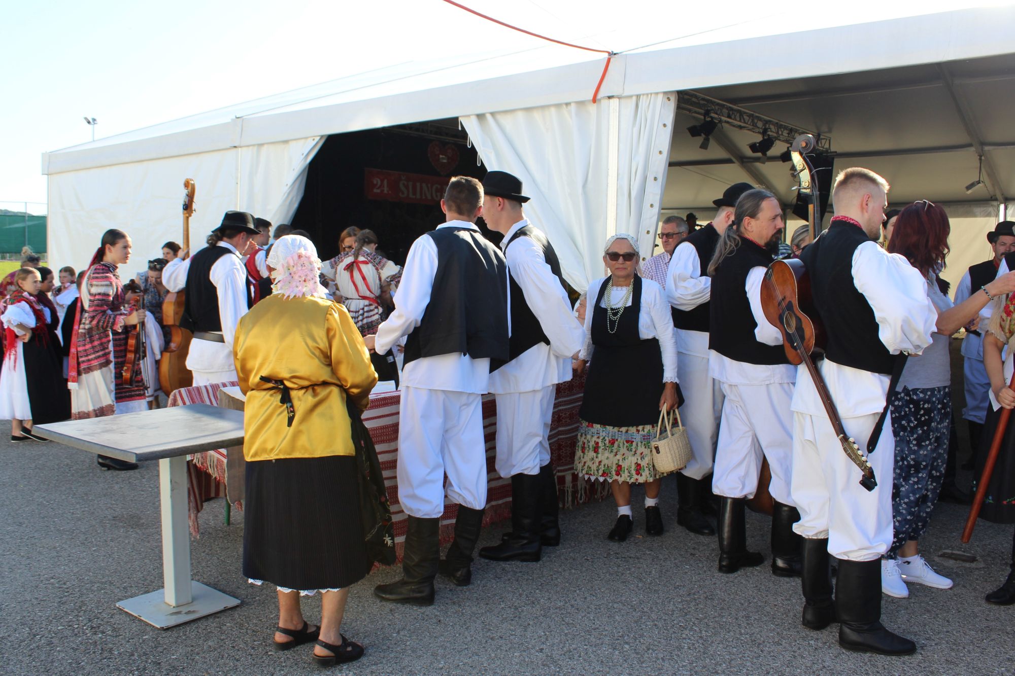 Image 5764571 (auto)