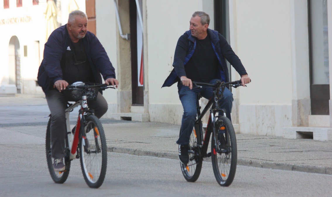 Image 5503612 (auto)