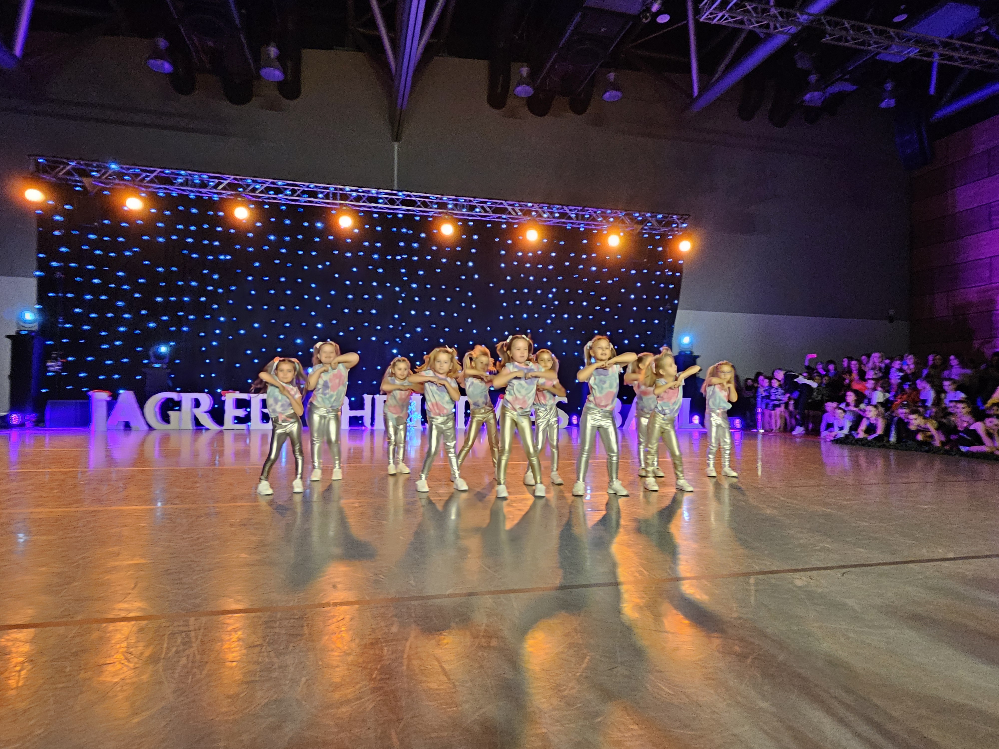 Plesni klub Feel – Zagreb Christmas Ball