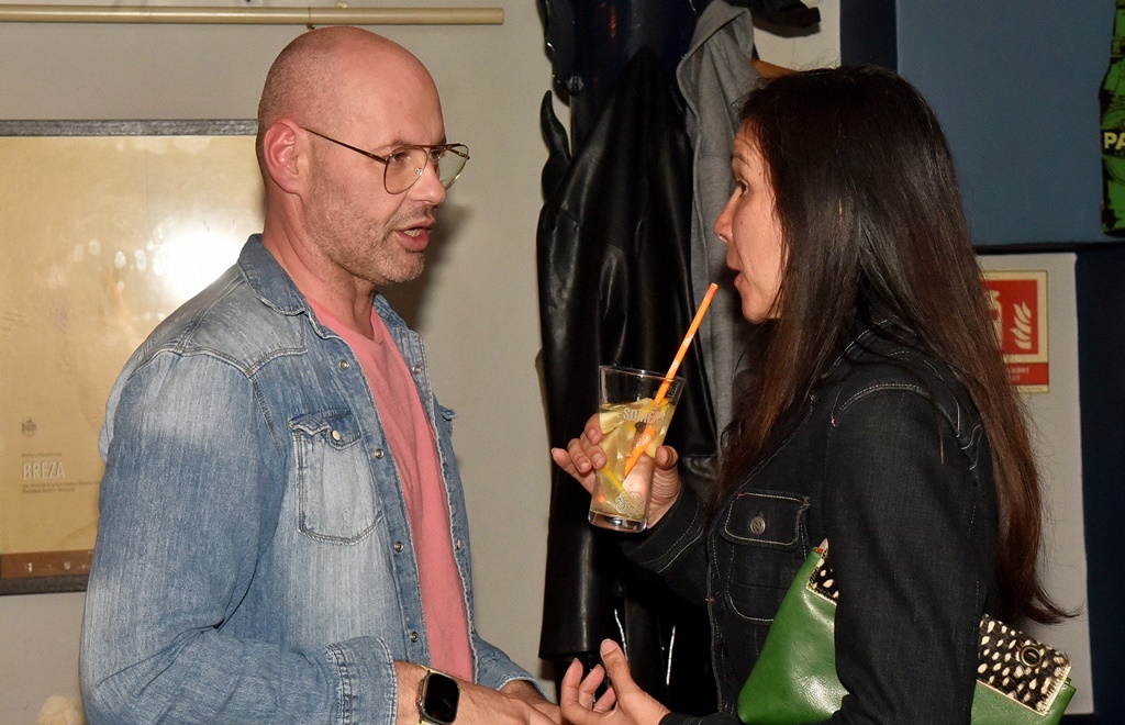 Image 5700085 (auto)