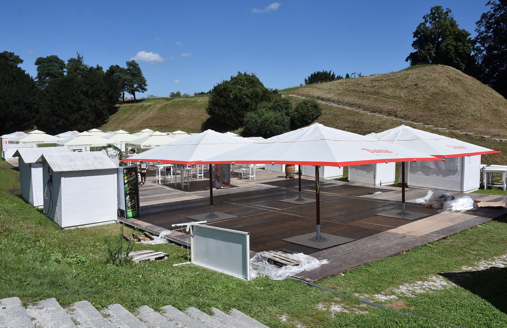 Image 4604876 (auto)