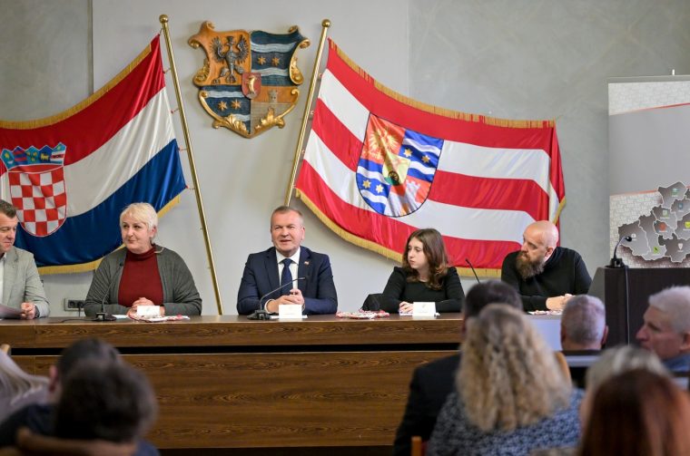 dan_djeteta_susret_djece_zupan_grado_nacelnici_studeni_2025 (14)